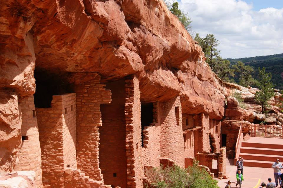 Manitou Cliff and Dwellings Museum